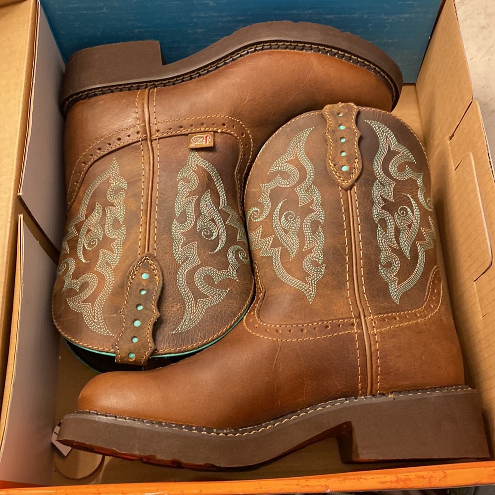Womens cowboy boots